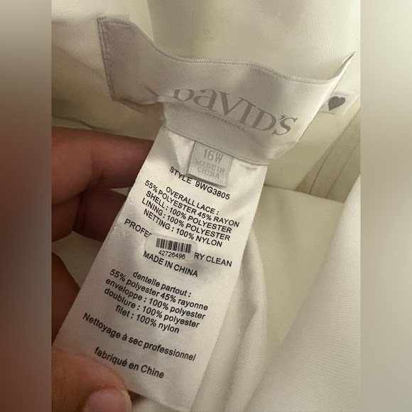 David’s Bridal iviory wedding dress and blazer too - Picture 5 of 14